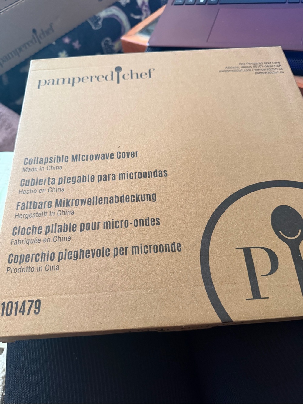 Pampered Chef Brown Collapsible Microwave Cover in Branded Box